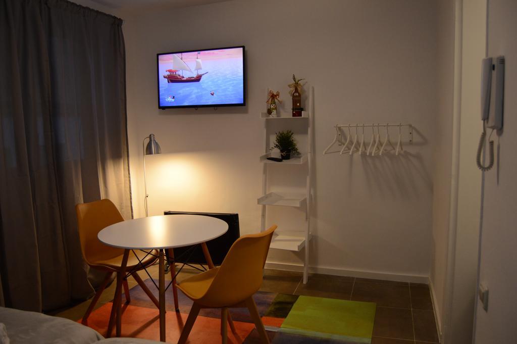 Tarragona Suites Marquesa エクステリア 写真